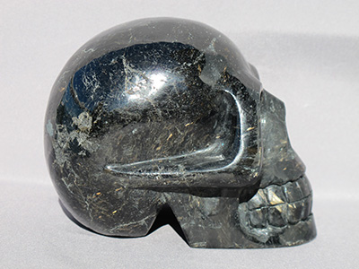 Nuummite Crystal Skulls