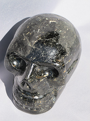 Nuummite Crystal Skulls