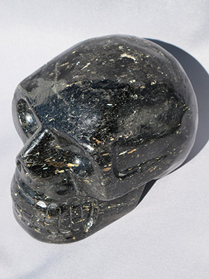 Nuummite Crystal Skulls