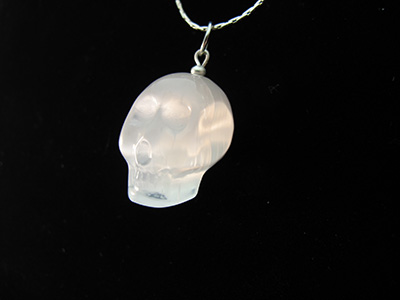 Crystal Skull Necklace - Gold Deep Sea | Muses & Rebels