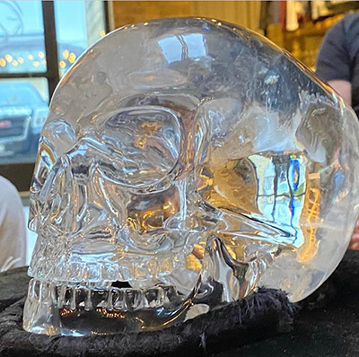 MITCHELL HEDGES CRYSTAL SKULL